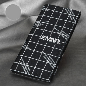 Καθημερινό ανδρικό πορτοφόλι με πολύχρωμες επιγραφές σε διάφορα χρώματα