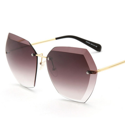 Τρέχοντα γυναικεία γυαλιά ηλίου σε δύο χρώματα