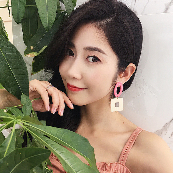 Ежедневни дамски обеци в розов цвят