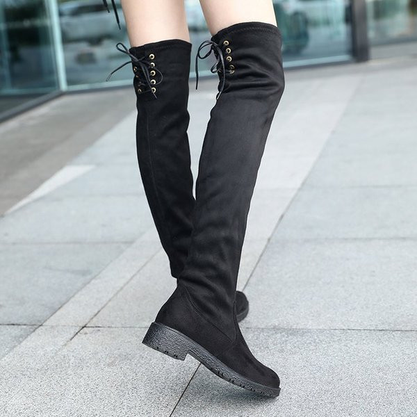 Ghete de dama moderne din piele intoarsa ecologica de culoare neagra