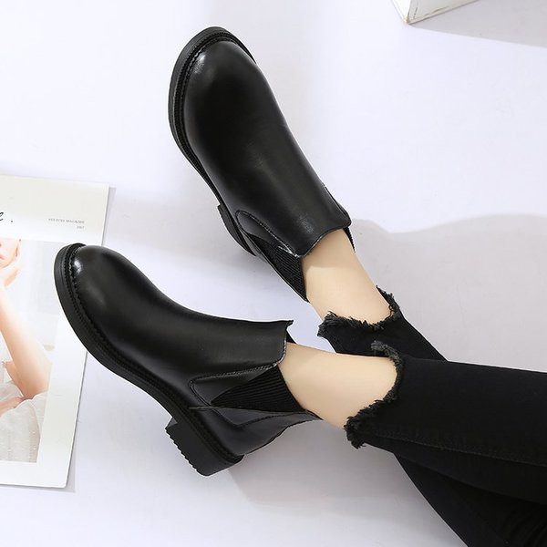 Ежедневни дамски боти в черен  цвят - два модела