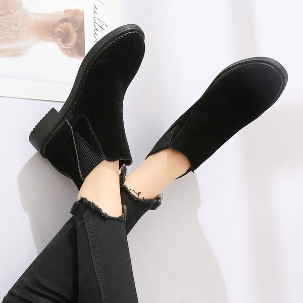 Ежедневни дамски боти в черен  цвят - два модела