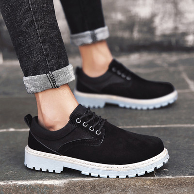 Ανδρικές χειμωνιάτικες μπότες με σκληρή σόλα σε τρία χρώματα