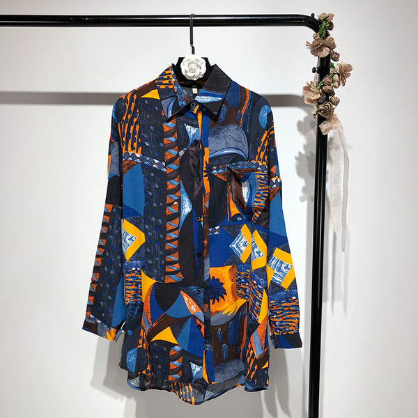 Cămașă lungă de damă cu forme geometrice