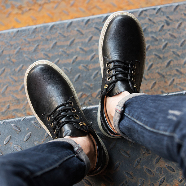 Мъжки зимни обувки с груба подметка в няколко цвята