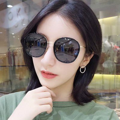 Дамски кръгли слънчеви очила в четири цвята