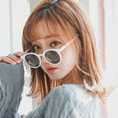 Ochelari de soare retro pentru femei in mai multe culori