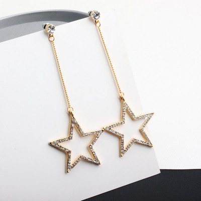 Γυναικεία μοντέρνα σκουλαρίκια σε σχήμα αστέρι