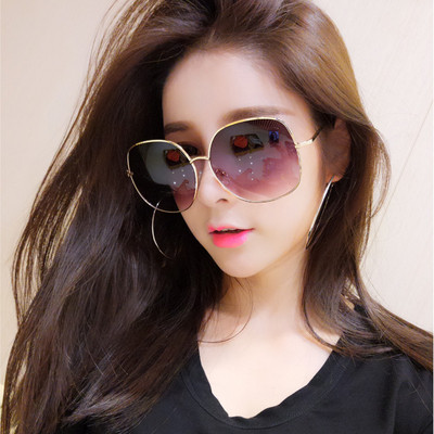 Περιστασιακά γυαλιά ηλίου για γυναίκες σε τρία χρώματα