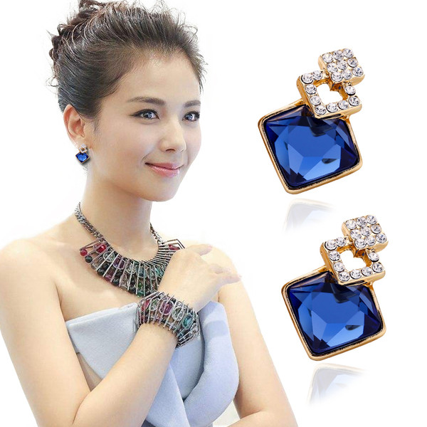 Дамски обеци в три цвята с декоративни камъни - два модела