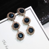 Дамски елегантни обеци с декоративни камъни