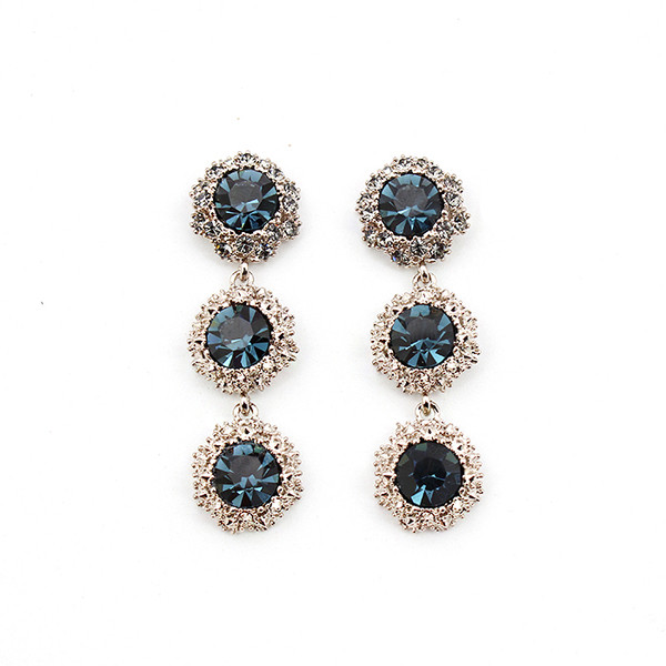 Дамски елегантни обеци с декоративни камъни