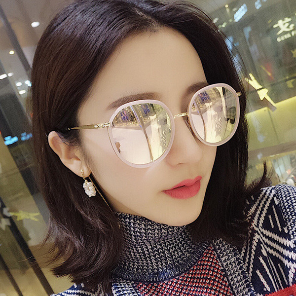 Γυναικεία γυαλιά ηλίου σε διάφορα χρώματα