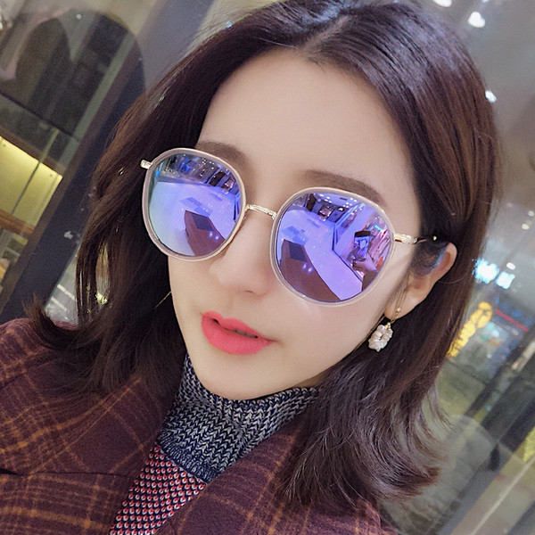 Γυναικεία γυαλιά ηλίου σε διάφορα χρώματα