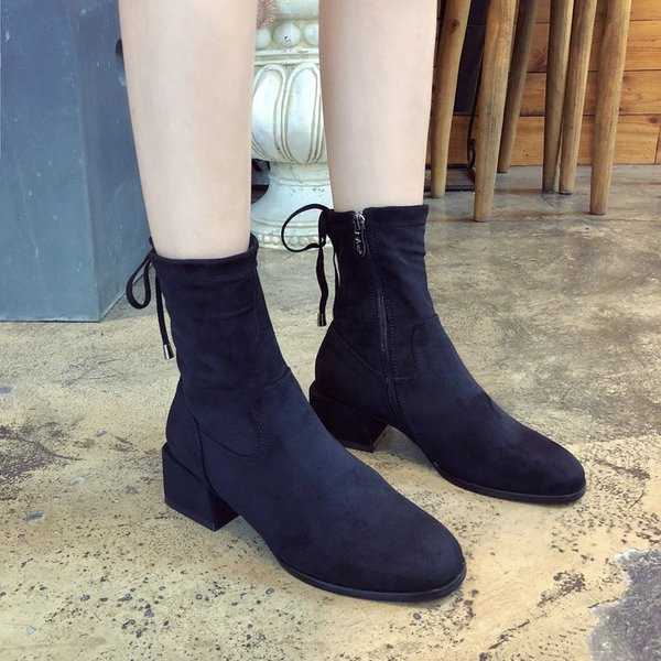 Καθημερινές γυναικείες μπότες  μοντέλο σε οικολογικό σουέτ σε δύο χρώματα