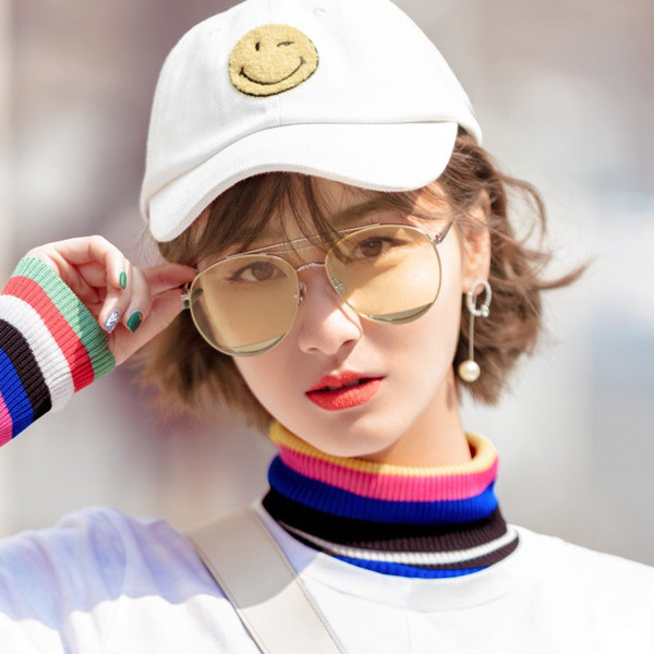 Ochelari de soare transparenti de dama in mai multe culori