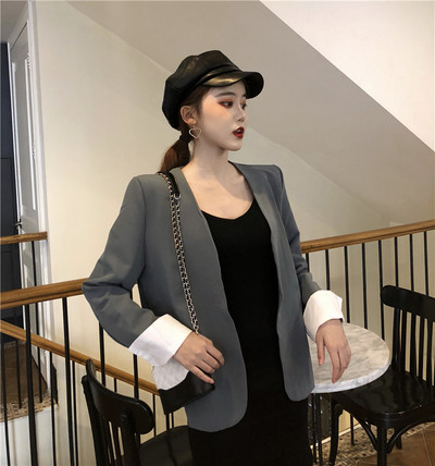 Модерно дамско сако без копчета в два цвята