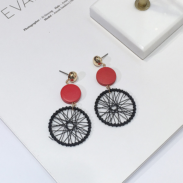 Дамски ежедневни обеци в три цвята