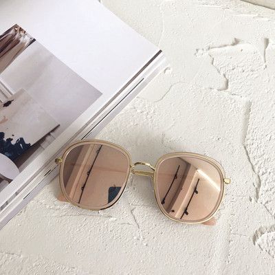 Ochelari de soare moderni de dama in diferite culori