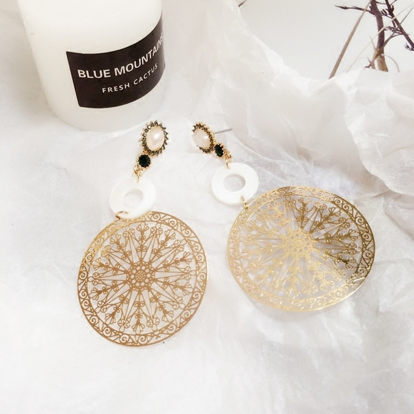 Дамски модерни дълги обеци