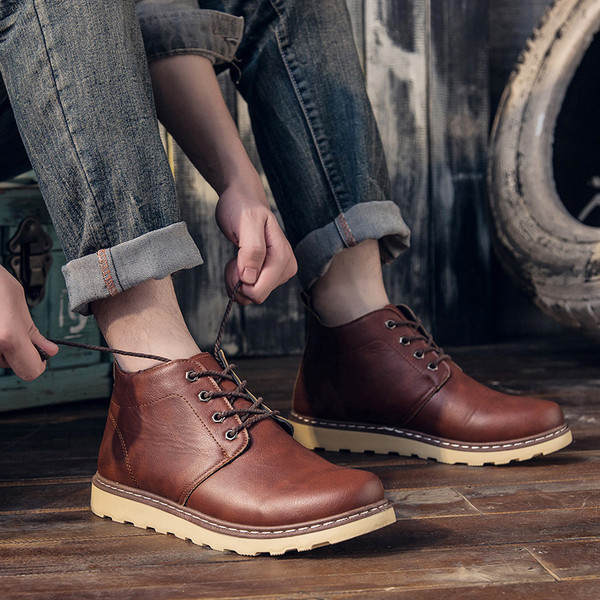 Мъжки ботуши от еко кожа в три цвята