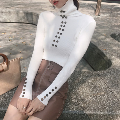 Дамски пуловер с поло яка и декорация копчета - три цвята