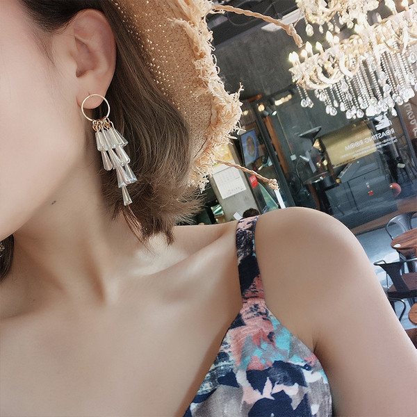 Cercei casual dama de culoare deschisa