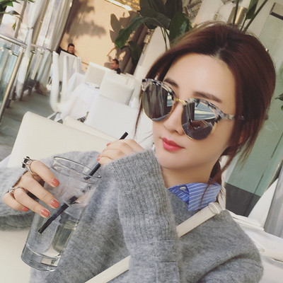 Γυναικεία γυαλιά ηλίου σε τρία χρώματα