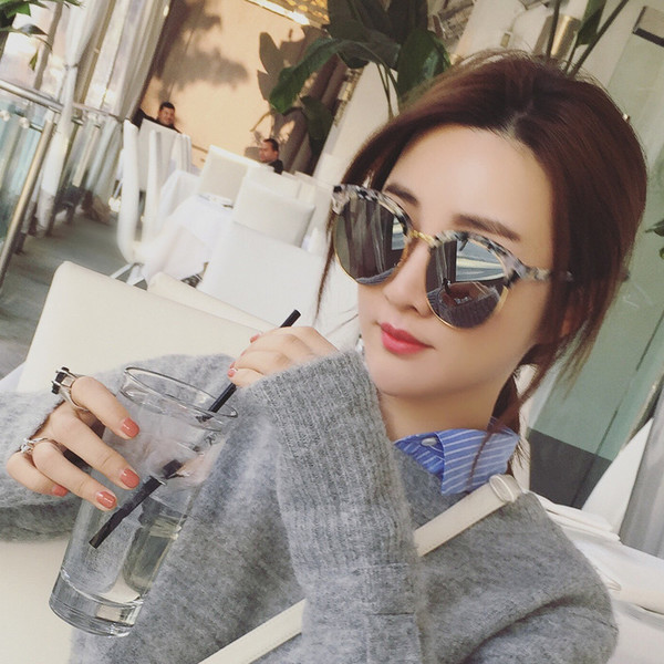 Γυναικεία γυαλιά ηλίου σε τρία χρώματα