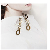 Дамски дълги обеци с цифри