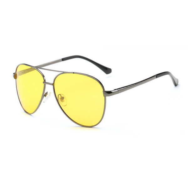 Κομψά γυαλιά ηλίου σε κίτρινο χρώμα κατάλληλα για άνδρες και γυναίκες