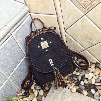 Γυναικείο μικρό σακίδιο με φούντα - τέσσερα χρώματα