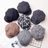 Șapcă modernă de damă în mai multe culori