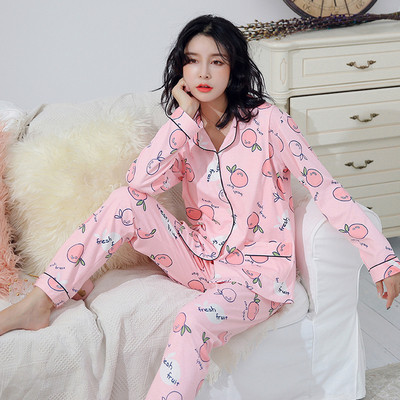 Стилна пижама за бременни жени в розов цвят с десен