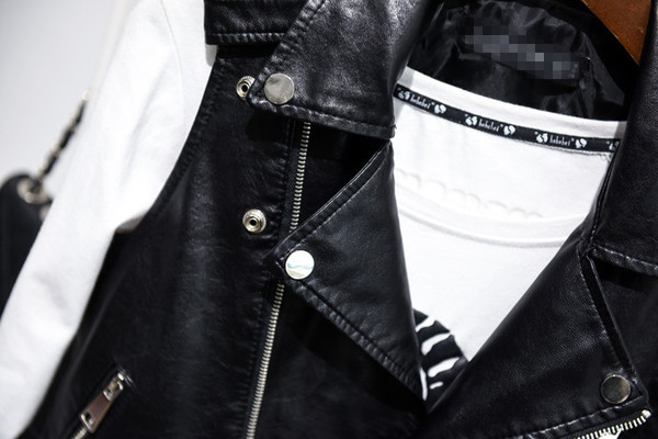 Vestă de damă modernă din piele ecologică cu guler în formă de V în negru