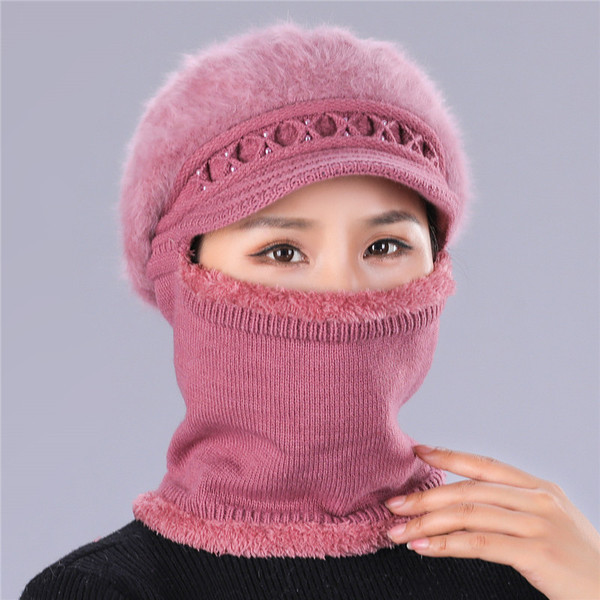 Palarie practica de iarna de dama in mai multe culori