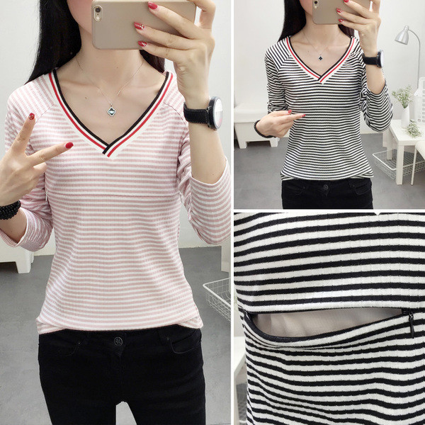 Bluza in dungi pentru gravide cu decolteu in V in doua culori