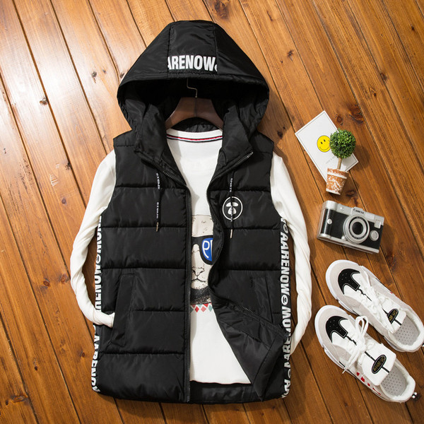 Vestă modernă pentru bărbați cu inscripții în mai multe culori