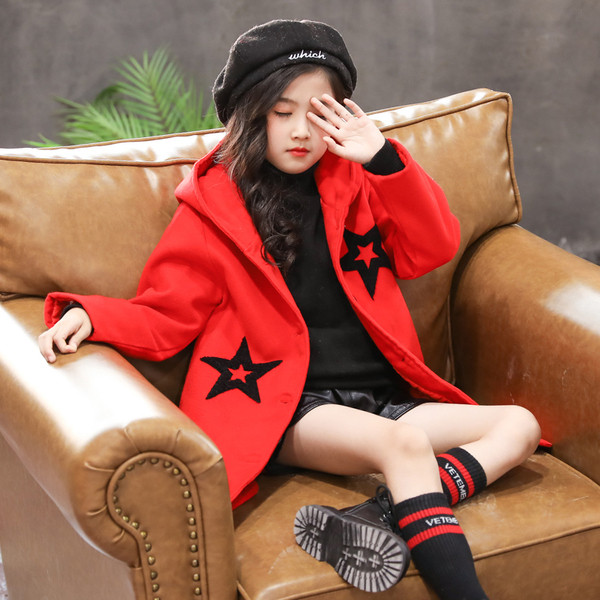 Jachetă modernă pentru copii pentru fete cu glugă în două culori