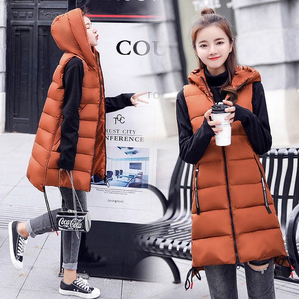 Γυναικείο γιλέκο με ασύμμετρη κουκούλα σε διάφορα χρώματα