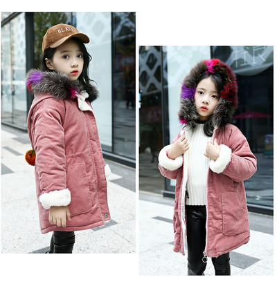 Κομψό παιδικό μπουφάν με απαλή επένδυση και κουκούλα σε τρία χρώματα