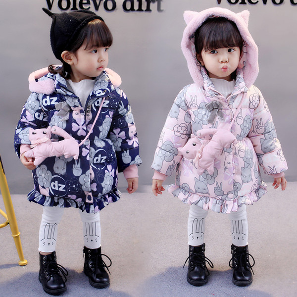 Geaca pentru copii moderna pentru fete cu gluga cu puf si elemente 3D in doua culori