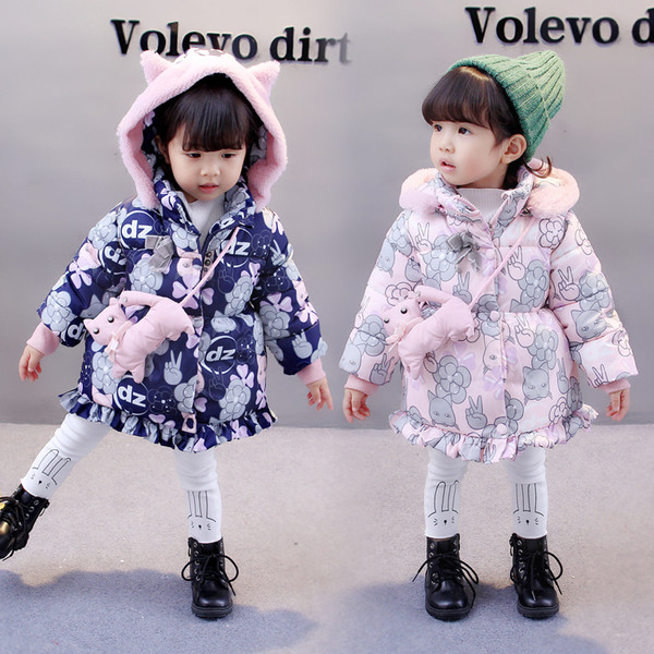 Geaca pentru copii moderna pentru fete cu gluga cu puf si elemente 3D in doua culori