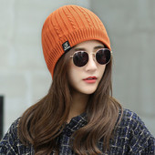 Ежедневна дамска шапка в четири цвята
