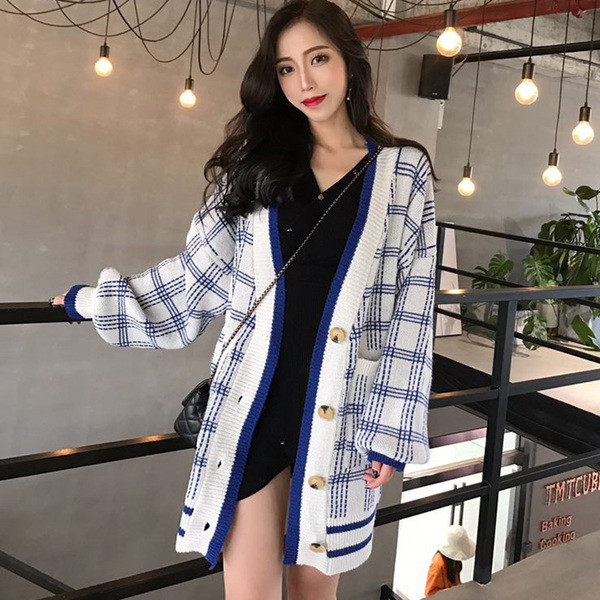 Дамска модерна карирана жилетка в три цвята