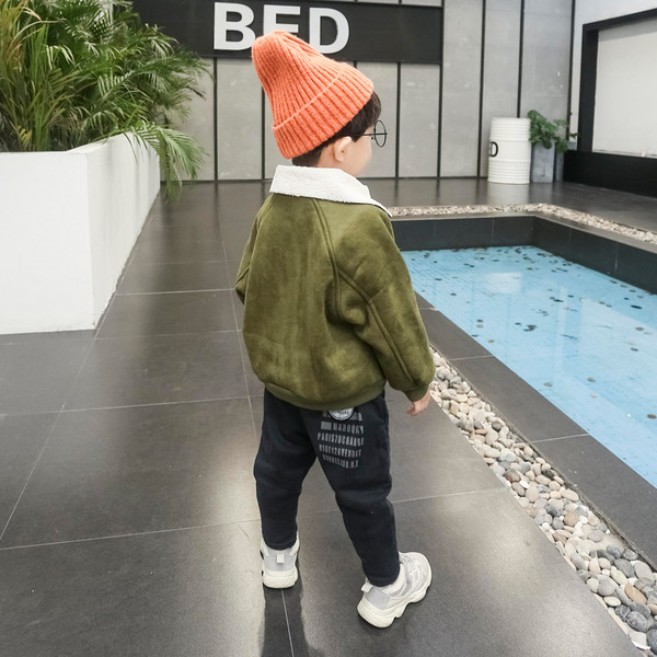 Ежедневно детско яке за момчета с мека подплата в два цвята