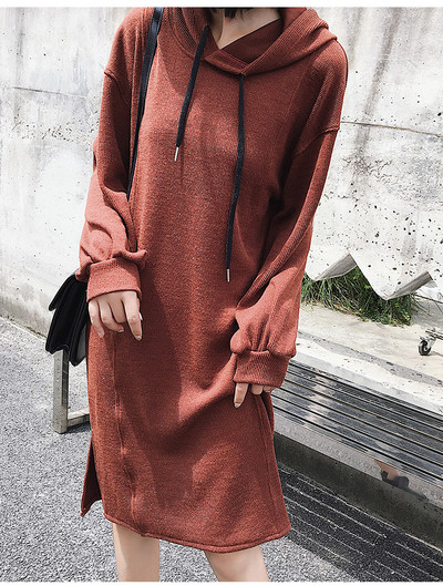 Модерна рокля за бременни жени с дълъг ръкав и качулка