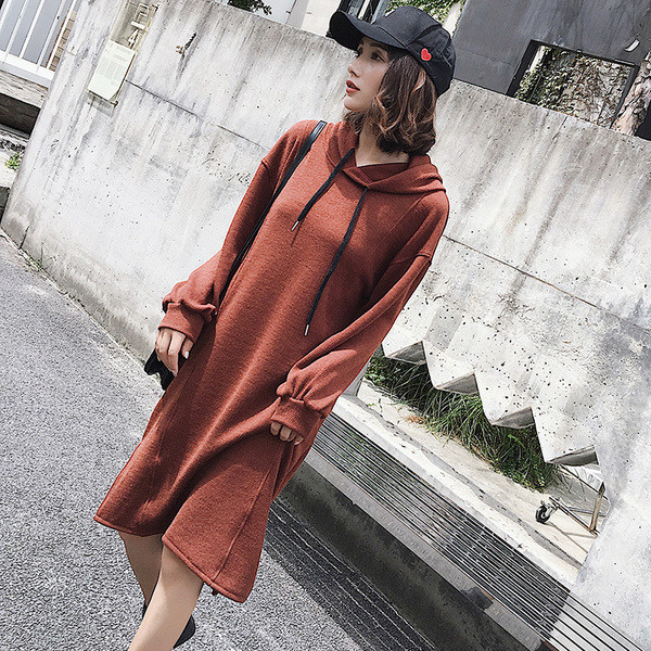 Модерна рокля за бременни жени с дълъг ръкав и качулка 