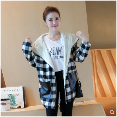 Μπουφάν  για έγκυες γυναίκες με τσέπες σε δύο χρώματα