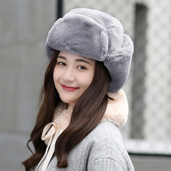 Зимна мека дамска шапка в няколко цвята